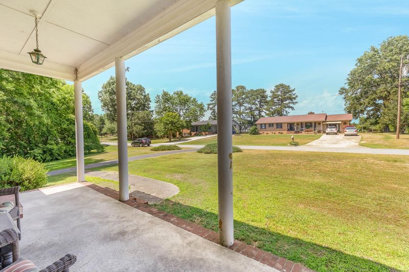 110 Castle Dr, Smithfield, NC 27577