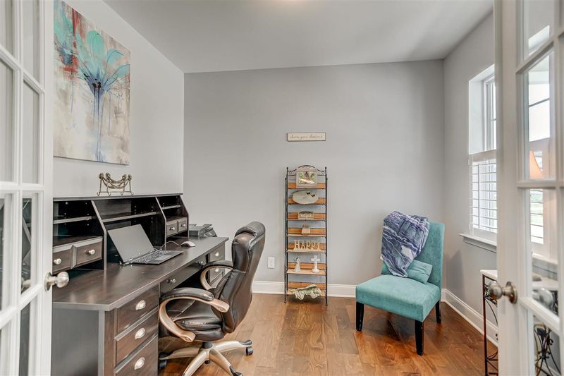 110 Chapel Run Way, Chapel Hill, NC 27517