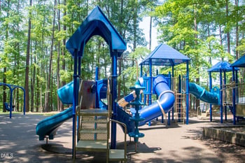 110 Country Rd, Chapel Hill, NC 27514