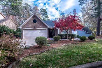 110 Covington Dr, Chapel Hill, NC 27514