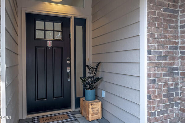 110 Covington Dr, Chapel Hill, NC 27514