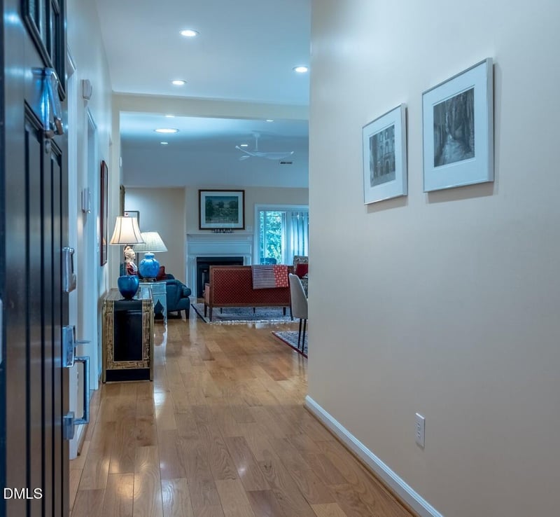 110 Covington Dr, Chapel Hill, NC 27514