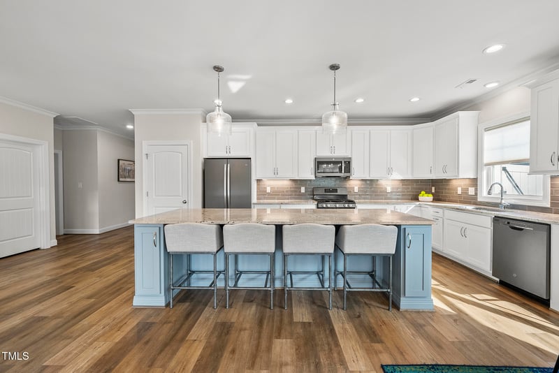110 Deacon Ridge Ln, Youngsville, NC 27596