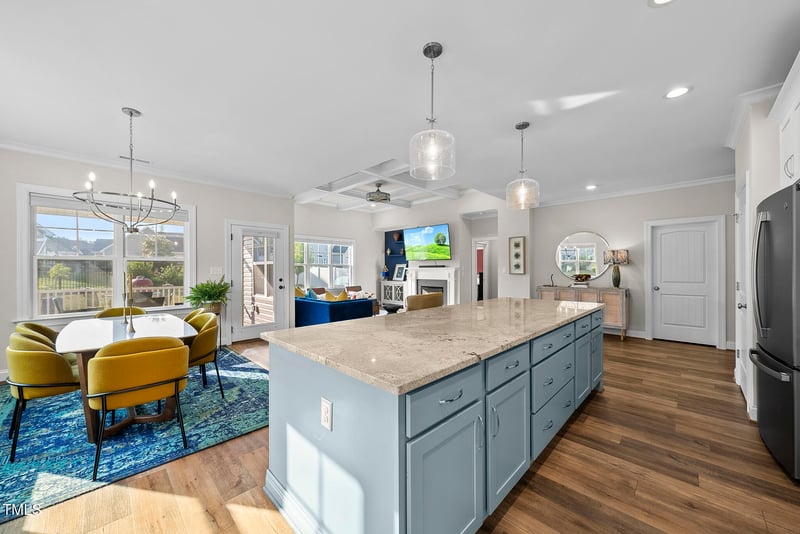 110 Deacon Ridge Ln, Youngsville, NC 27596