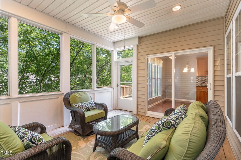 110 Dowington Ln, Cary, NC 27519
