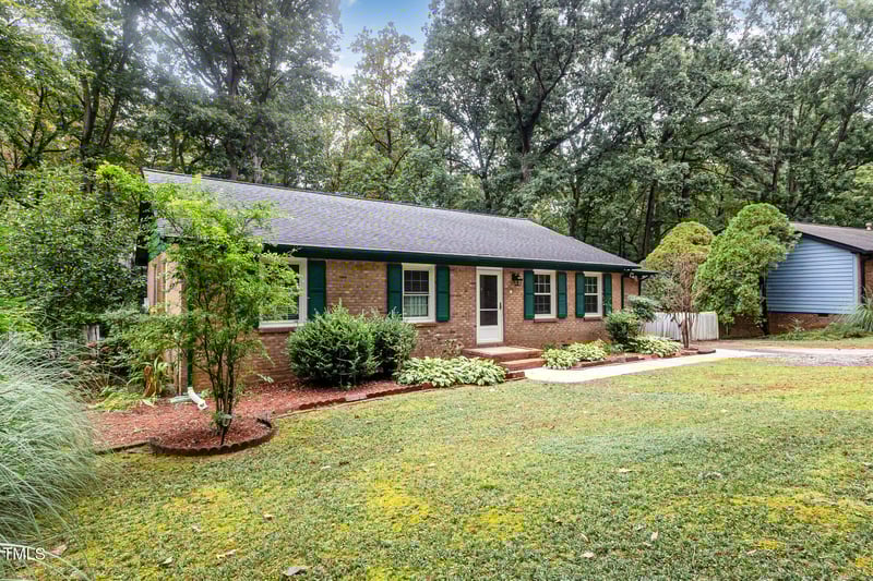 110 Dunhagan Pl, Cary, NC 27511