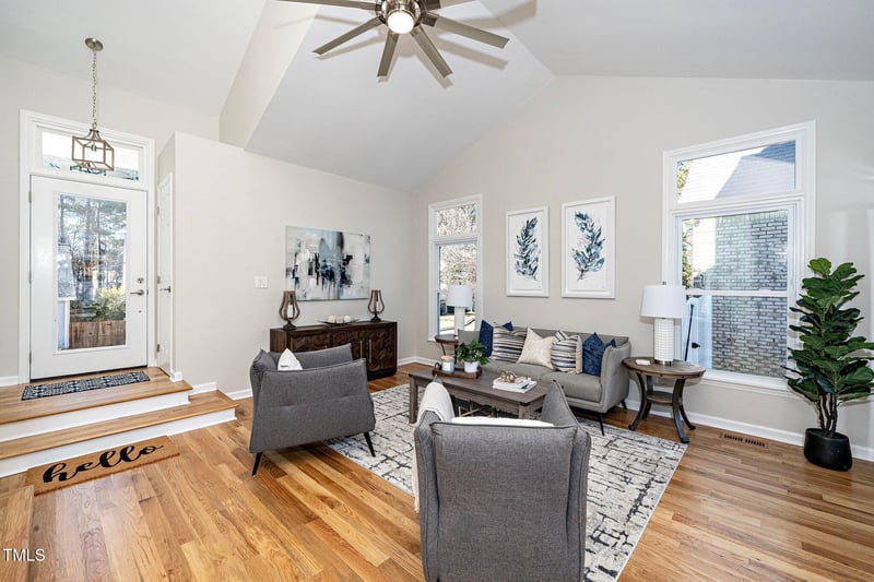 110 Ethans Glen Ct, Cary, NC 27513