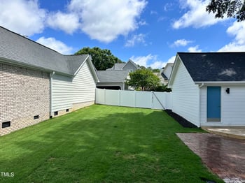 110 Ethans Glenn Ct, Cary, NC 27513