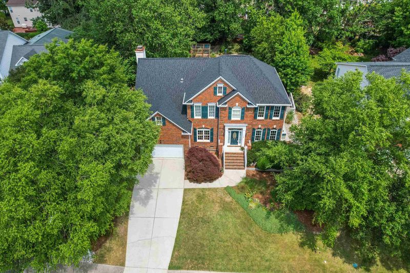 110 Fieldbrook Ct, Cary, NC 27519