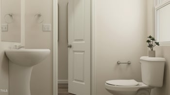 110 Florida St, Lillington, NC 27546