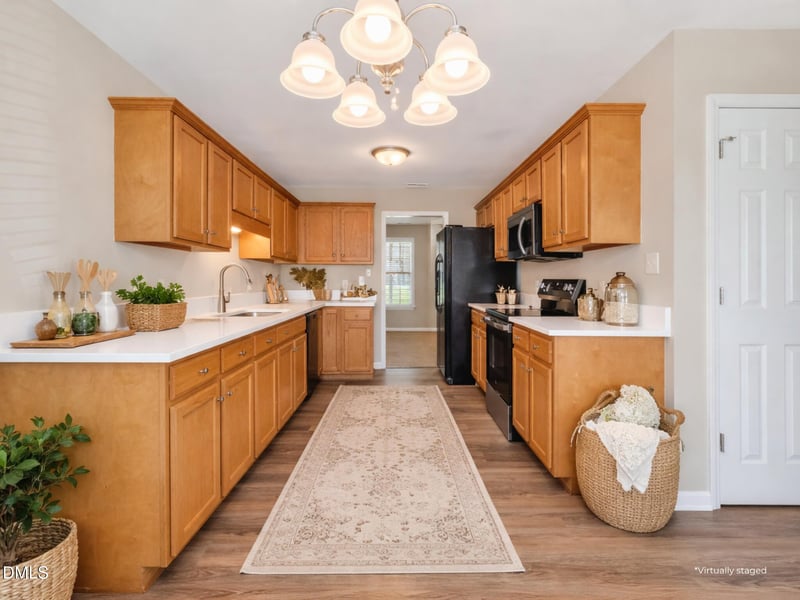 110 Gatwick Ct, Clayton, NC 27520