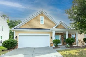 110 Glenview Ln, Durham, NC 27703