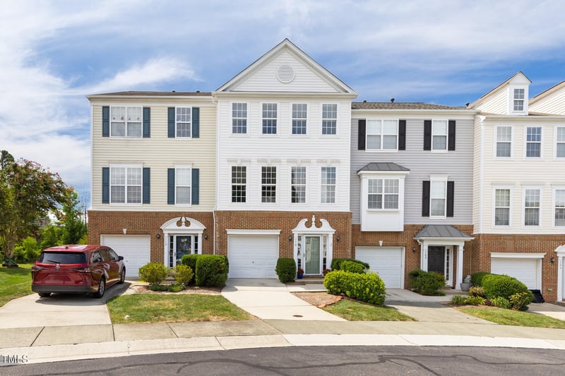 110 Great Ridge Ct, Morrisville, NC 27560