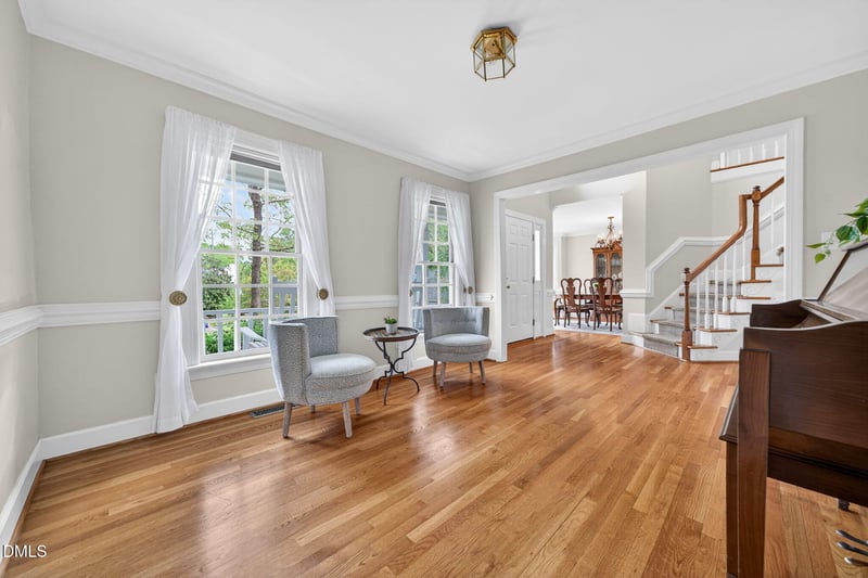 110 Green Willow Ct, Chapel Hill, NC 27514