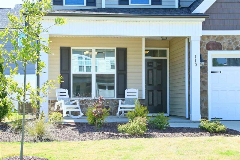 110 Hickock Ct, Mebane, NC 27302