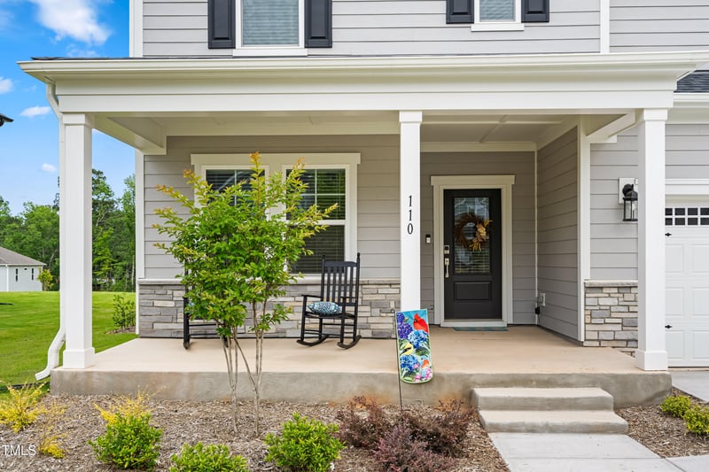 110 Hickory Grove Dr, Sanford, NC 27330