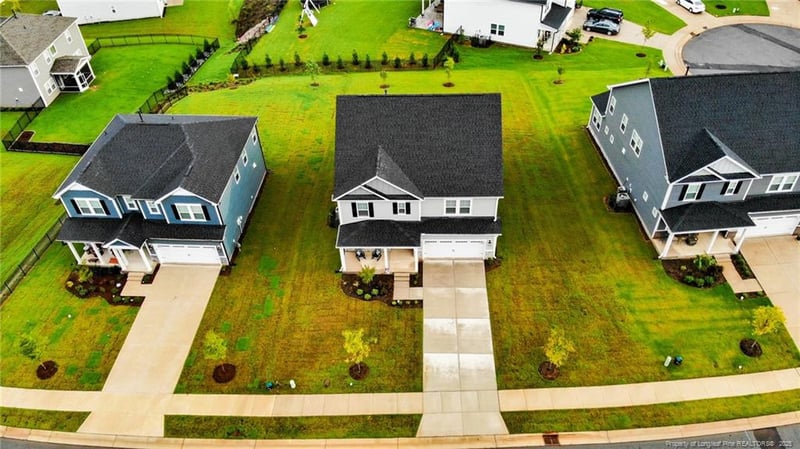 110 Hickory Grove Dr, Sanford, NC 27330