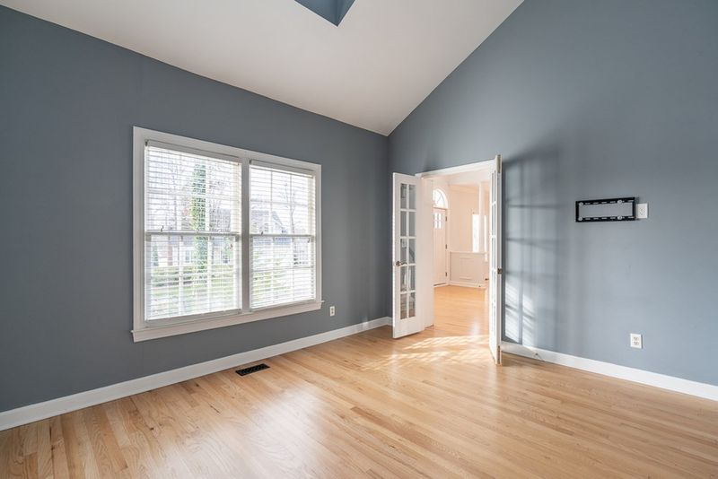 110 High Country Dr, Cary, NC 27513
