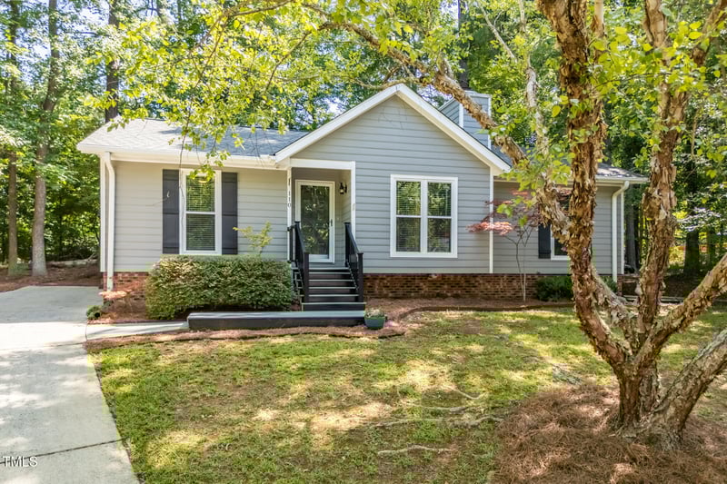 110 High Pine Ct, Cary, NC 27513