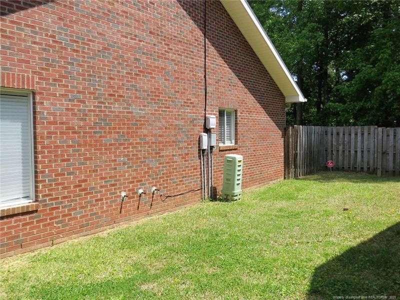 110 Hill Ave #4, Sanford, NC 27330