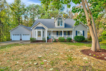 110 Hinton Ct, Clayton, NC 27527