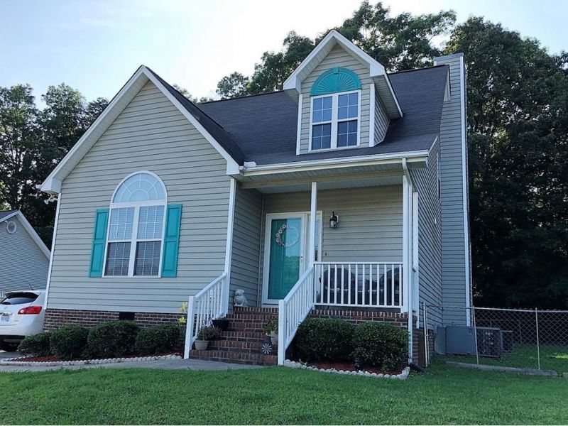 110 Hoskins, Burlington, NC 27215