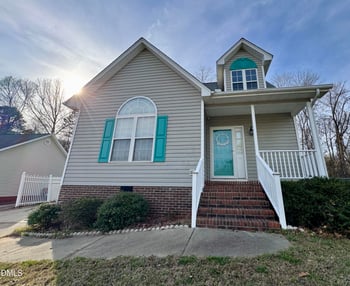 110 Hoskins Cir, Burlington, NC 27215