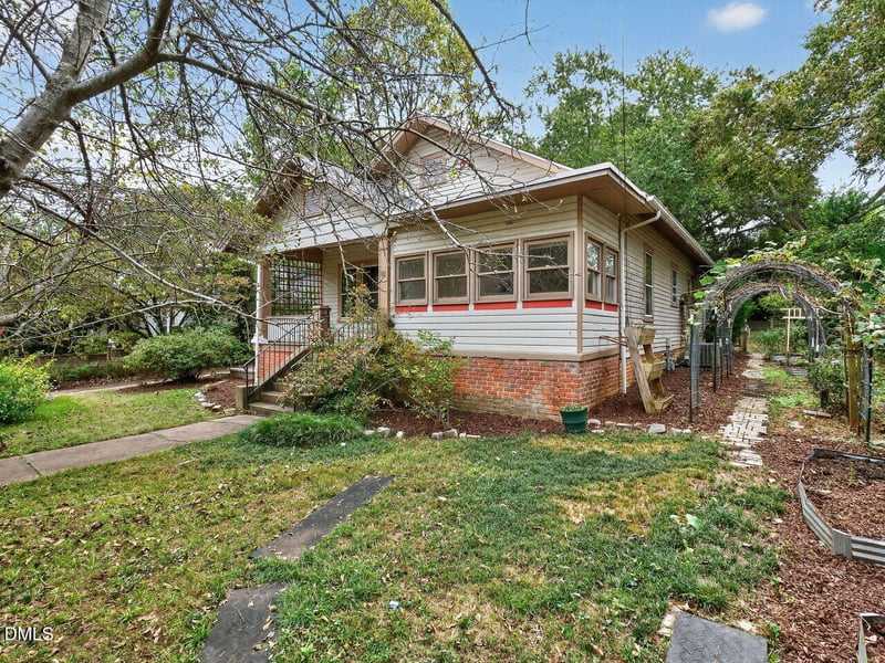 110 Hudson St, Raleigh, NC 27608