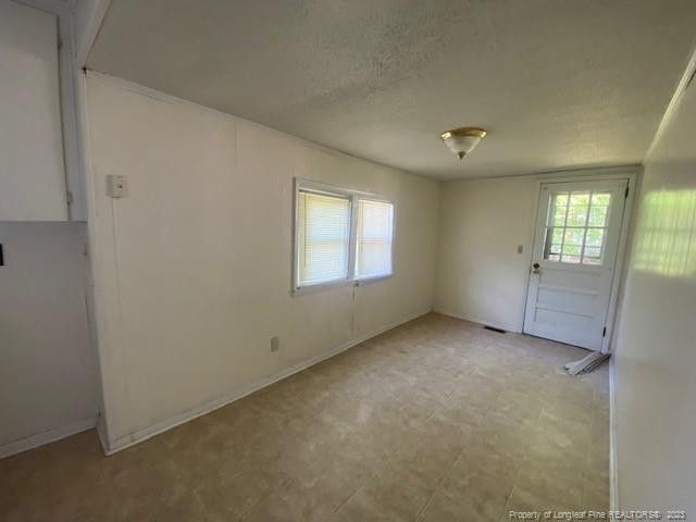 110 W J St, Erwin, NC 28339