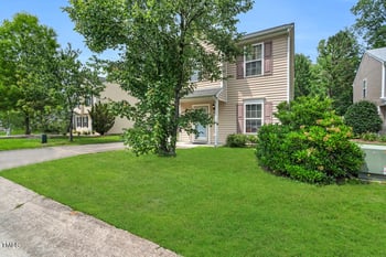 110 Knightwood Dr, Durham, NC 27703