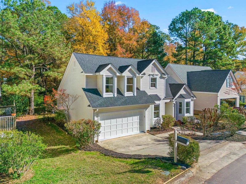 110 Lacoste Ln, Cary, NC 27511