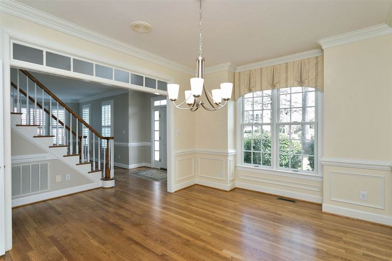 110 Legault Dr, Cary, NC 27513