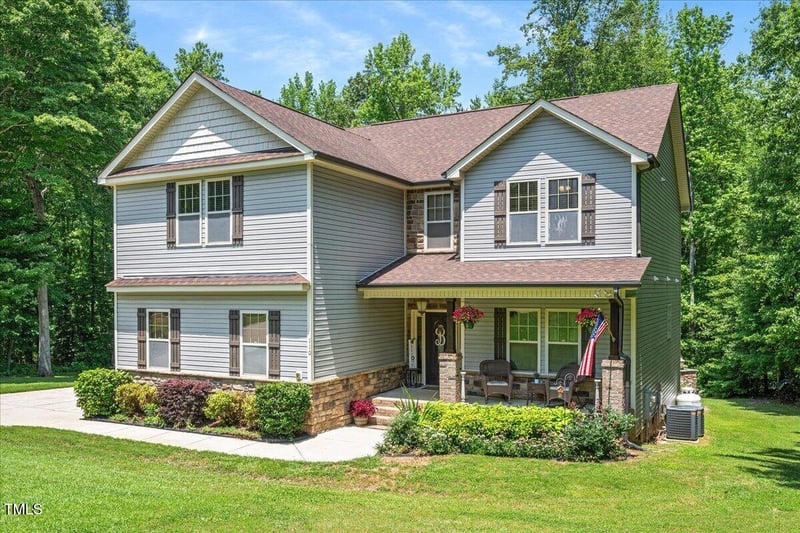110 Lexington Ave, Zebulon, NC 27597