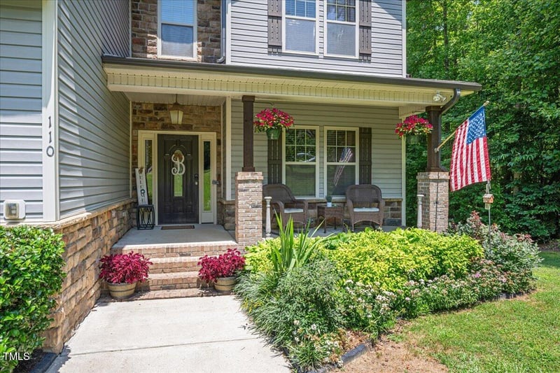 110 Lexington Ave, Zebulon, NC 27597