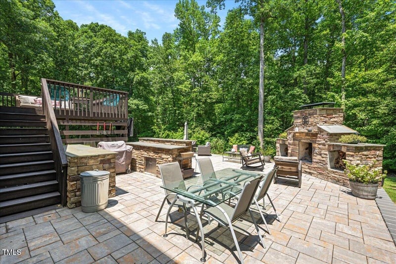 110 Lexington Ave, Zebulon, NC 27597