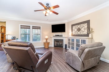 110 Lexington Ave, Zebulon, NC 27597