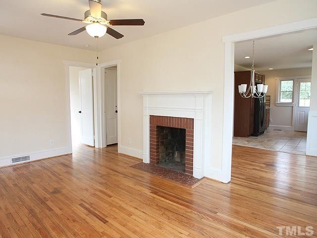 110 Lincoln Ct, Raleigh, NC 27610