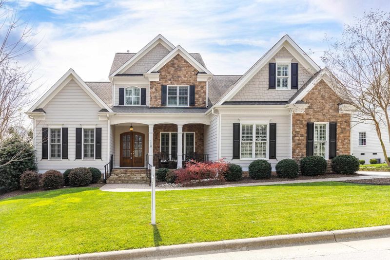 110 Linton Banks Pl, Cary, NC 27513