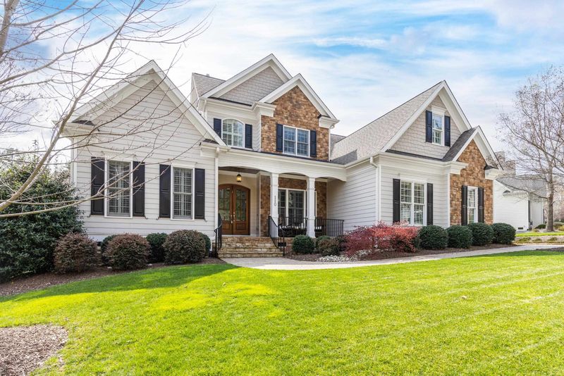 110 Linton Banks Pl, Cary, NC 27513