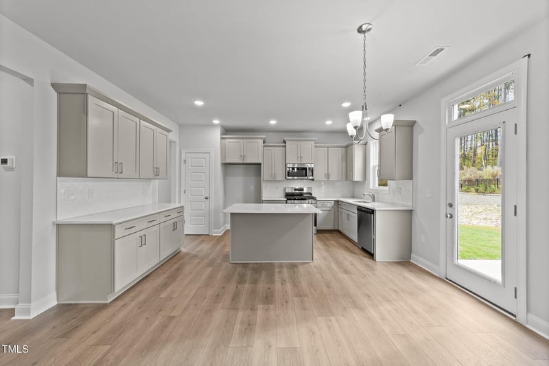 110 Merrifield Ln, Garner, NC 27529