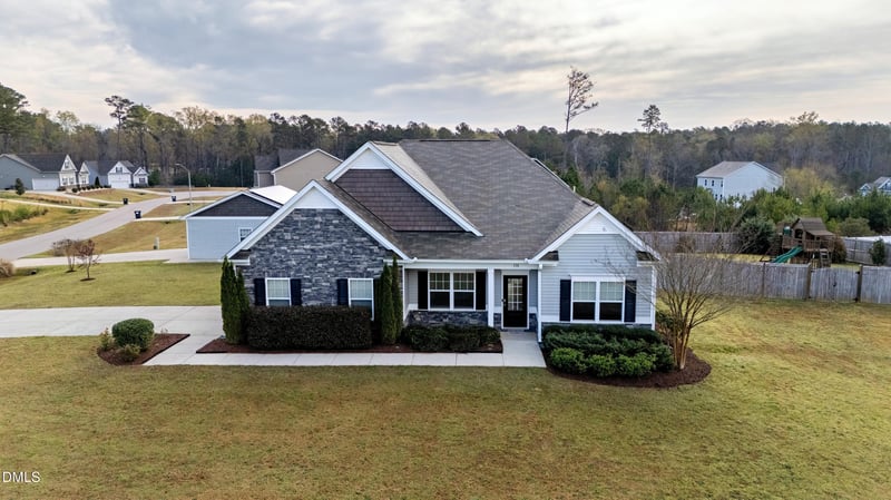 110 Mill Run Ln, Sanford, NC 27330