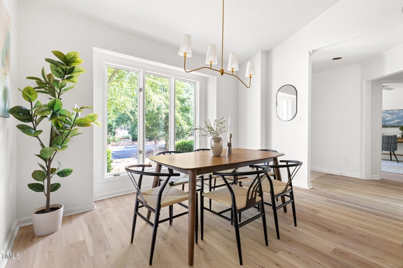 110 Mossbark Ln, Chapel Hill, NC 27514