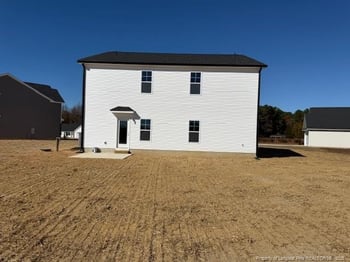 110 Mossy Bridge Ct, Lillington, NC 27546