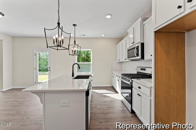 110 Nathan Dr #63, Lillington, NC 27546