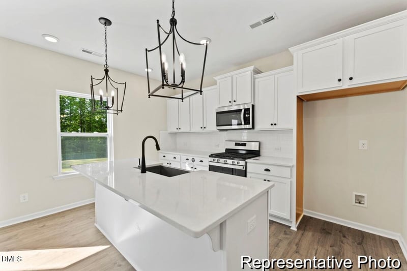 110 Nathan Dr #63, Lillington, NC 27546