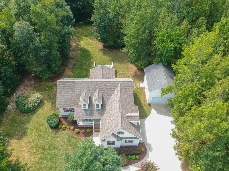 110 Oak Leaf Trl, Youngsville, NC 27596
