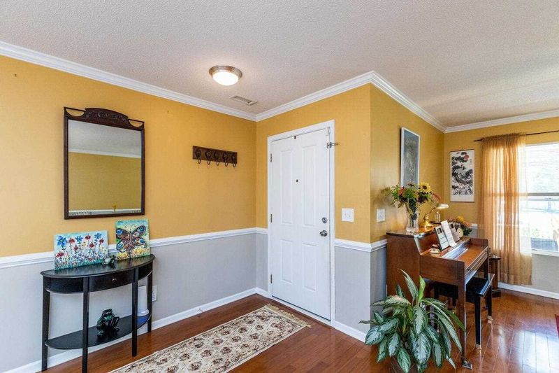 110 Oakton Ridge Pl, Garner, NC 27529