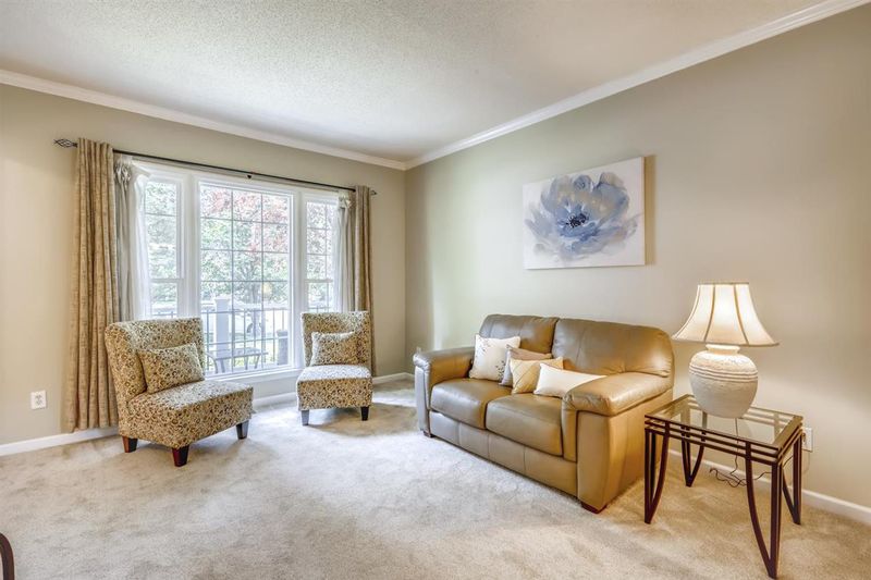 110 Paladin Pl, Cary, NC 27513