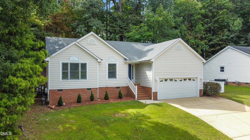 110 Penchant Ct, Cary, NC 27513