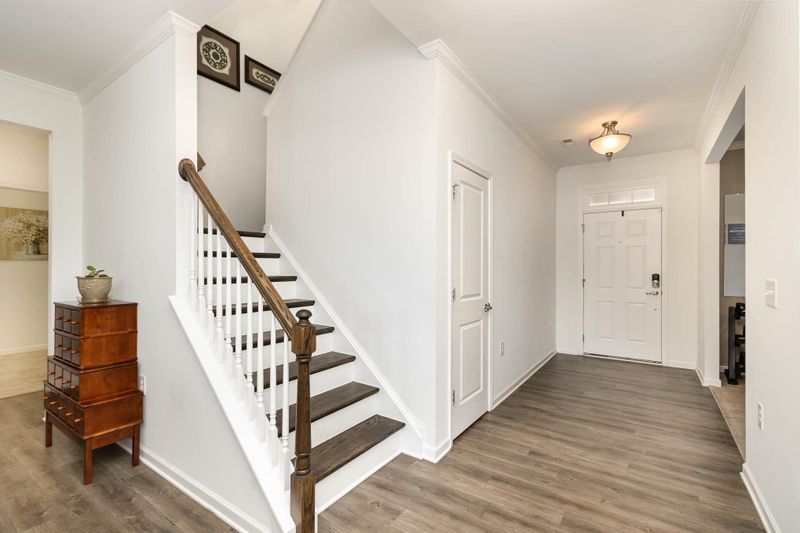 110 Peninsula Ct, Durham, NC 27703